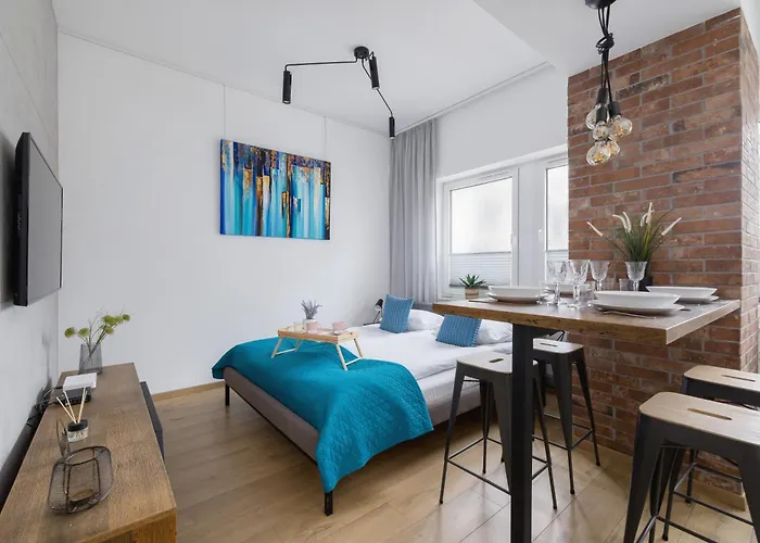 Turquoise Studio With Balcony & Air Conditioning Krakow By Noclegi Renters